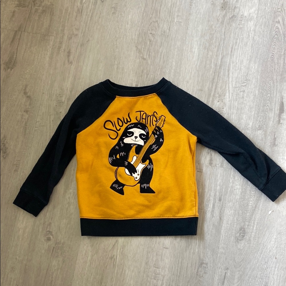 Boys Cat&Jack Black and Gold Sloth guitar sweater size 5T